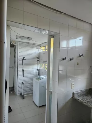 Imagem Apartamento com 4 dormitórios à venda, 170 m² por R$ 1.300.000,00 - Sorocotuba - Guarujá/SP