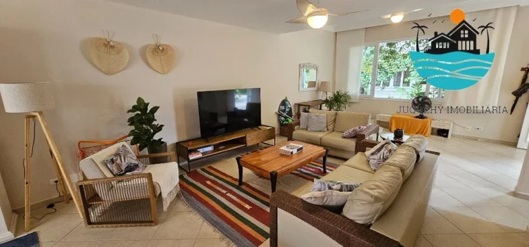 Imagem Casa em condomínio para locação em Juquehy com 4 suítes, piscina coletiva, serv. praia, 150m da praia - Acomodação 10 pessoas | Juquehy Imobiliária
