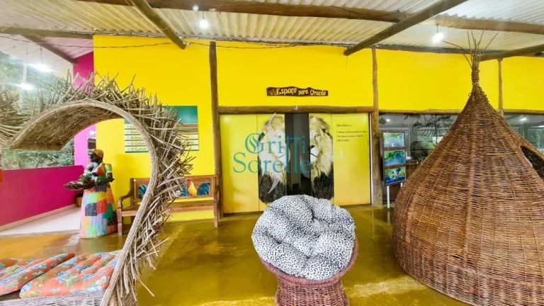 Imagem Restaurante/Ponto Comercial à Venda no Pé da Serra - Ubatuba / SP.