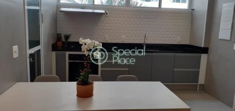 Imagem Apto totalmente reformado e amplo em localizaÃ§Ã£o excepcional! PÃ© direito alto e living com janelÃ...