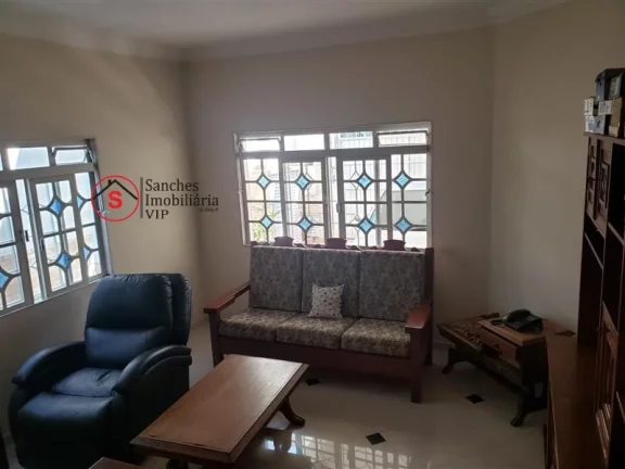 Imagem EXCELENTE SOBRADO A VENDA, COM 5 DORMITÓRIOS, 2 SUÍTES, 3 SALAS, AO LADO DO LARGO DA VILA ZELINA. QUINTAL GRANDE COM CHURRASQUEIRA, VARANDA NA FRENTE