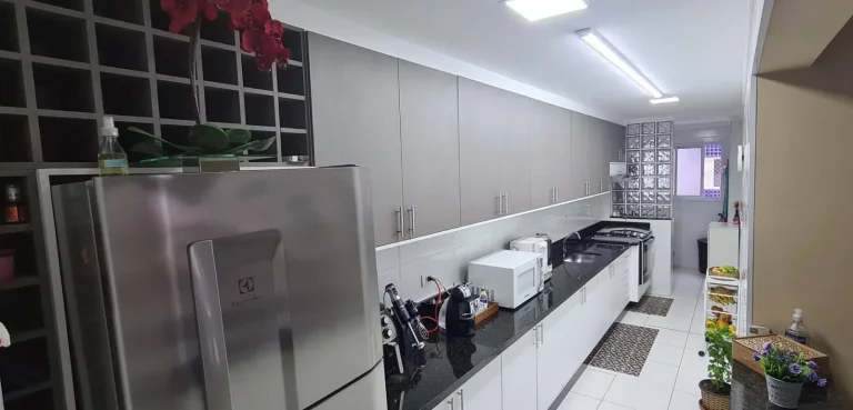 Imagem Apartamento de 3 dormitórios no Canto do Forte