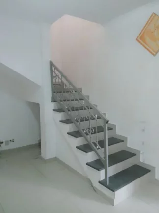 Imagem Sobrado com 3 dormitórios à venda, 121 m² por R$ 600.000,00 - Jardim São Luís - Suzano/SP