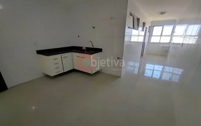 Imagem Cobertura com 3 dormitórios para locação fixa no Centro de Cabo Frio/RJ