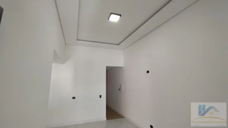 Imagem Casa para Venda em São José dos Pinhais, Cidade jardim, 3 dormitórios, 1 suíte, 2 banheiros, 2 vagas