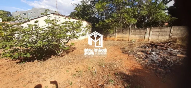 Imagem Lote Rua Coronel Luziânia 890m² Aceita Propostas Não Aceita Financiamento