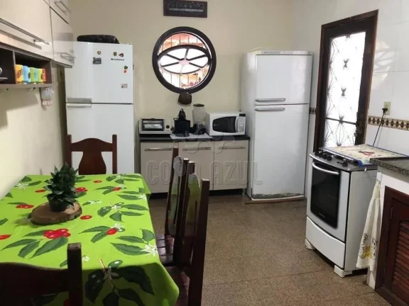Imagem Bonsucesso (Bacaxá) – Rodovia Amaral Peixoto | Residencial › Casa 6 quarto(s) à Venda