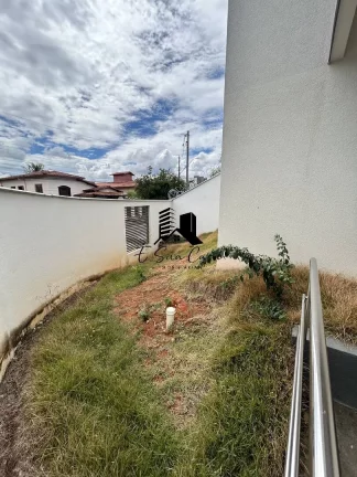 Imagem Casa a venda 4 Quartos Bairro
São Gonçalo Contagem MG