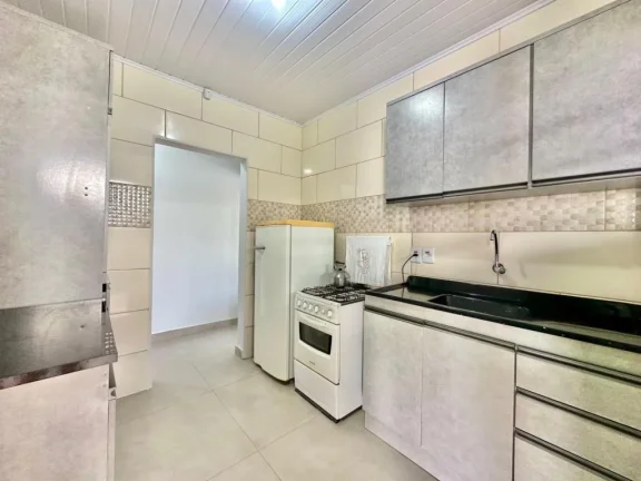 Imagem Casa 2 Dormitórios - Bairro Araçá