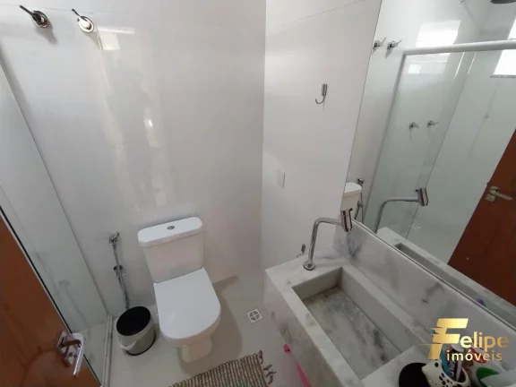 Imagem LINDA CASA COM VISTA PARA O LAGO