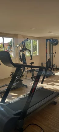 Imagem Lindo apartamento Andar Baixo de 3 dormitórios e 1 vaga de garagem Próximo ao Clube Esportivo da Penha