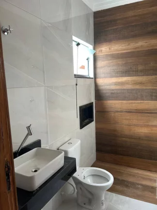 Imagem Casa com 2 quartos a venda em Pindamonhangaba
