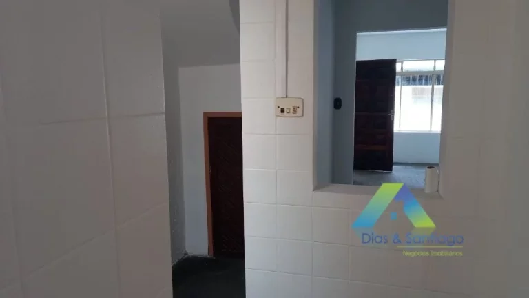 Imagem SANTO ANDRÉ CENTRO OPORTUNIDADE CASA COMERCIAL PODENDE SER RESIDENCIAL 154 METROS, OTIMA LOCALIZAÇÃO E VALOR !!!