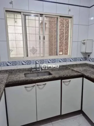 Imagem Sobrado com 3 dormitórios para alugar, 173 m² por R$ 4.228,60/mês - Vila Mazzei - São Paulo/SP