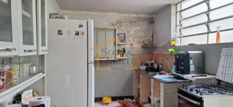 Imagem Sobrado com 170m², muito bem distribuído, 3 dormitórios, 2 banheiros, sala de estar aconchegante,...