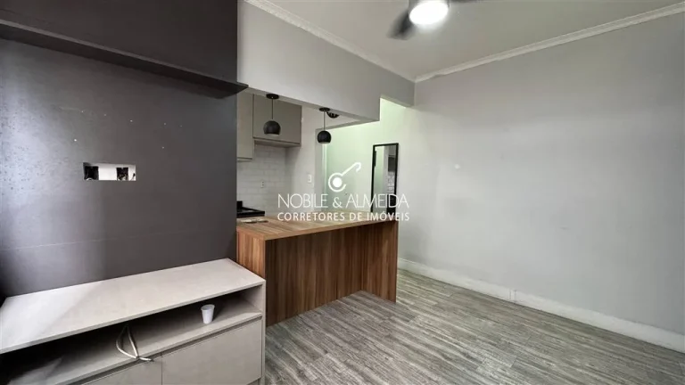 Imagem Térreo, 2 vagas de garagem, 400 metros da orla.