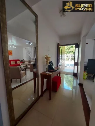 Imagem Casa Alto Padrão a Venda no bairro Centro - Pelotas, RS