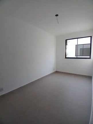 Imagem Casa Geminada 3 quartos, 1 suíte - Santa Amélia