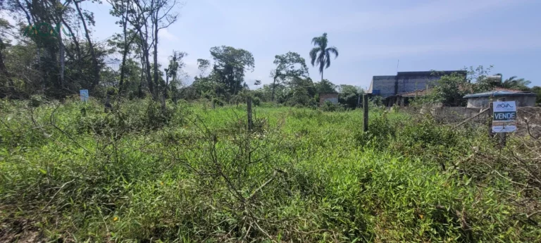 Imagem Terreno com 384m² - Bairro Bamerindus - Praia do Imperador em Itapoá
