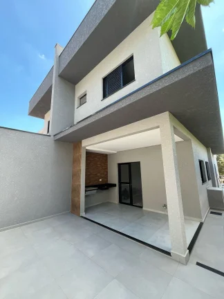 Imagem Sobrado à venda com 3 quartos, sendo 3 suítes, em Jardim Maristela, Atibaia - SP