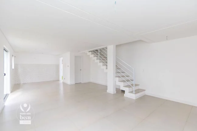 Imagem Lindo sobrado com 111 m², 3 quartos (1 suíte) à venda por R$ 674.000 - Bairro Alto - Curitiba/PR