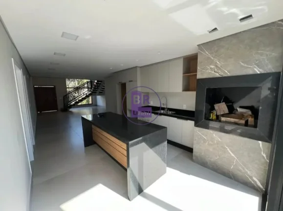 Imagem Sobrado Novo Semi Mobiliado no Condomínio Araçari