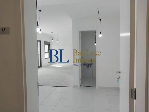 Imagem Apartamento 130m² | 3 suítes | 2 vagas cobertas