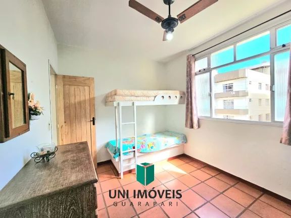 Imagem Imperdível ! Amplo apto 2 quartos tendo 2 vagas de garagem há poucos passos da Praia do Morro !