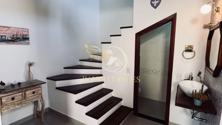 Imagem CASA DE 298 m² À VENDA NO CENTRO DE UBATUBA-SP