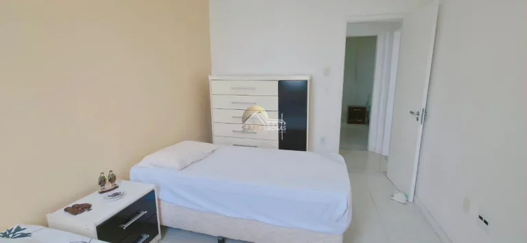 Imagem Graça: 130m², 3 quartos com 1 suíte, andar alto, nascente, vista livre e varanda integrada à sala.