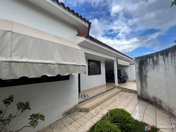 Imagem Casa com Piscina à Venda no Novo Horizonte – 3 Quartos e Espaço Gourmet!