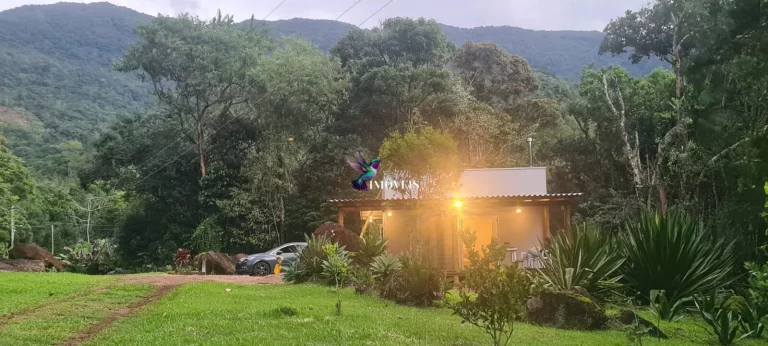 Imagem Sítio à venda no bairro Centro - Maquiné/RS