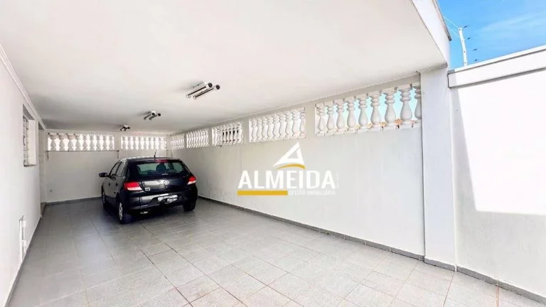 Imagem Casa com 3 dormitórios à venda, 168 m² por R$ 850.000,00 - Cidade Jardim - Rio Claro/SP