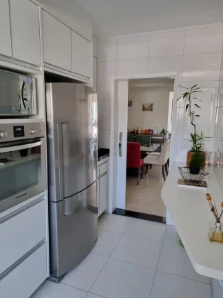 Imagem Apartamento Lapa - 122M², 3 Dorms, 2 Suítes, 1 Vaga, Armários.