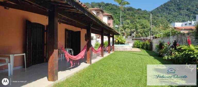 Imagem Casa a venda com 600 m² de terreno na Praia das Toninhas