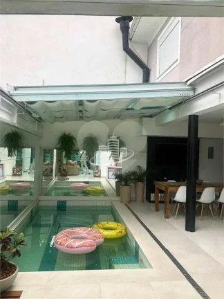 Imagem Casa de Condomínio