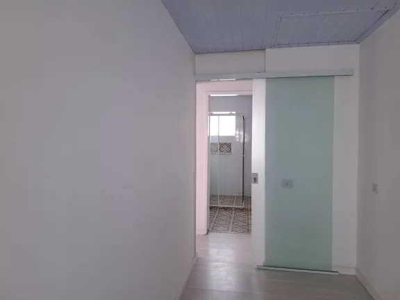 Imagem Sobrado com 4 Quartos no Santa Terezinha - FRG - R$490 mil