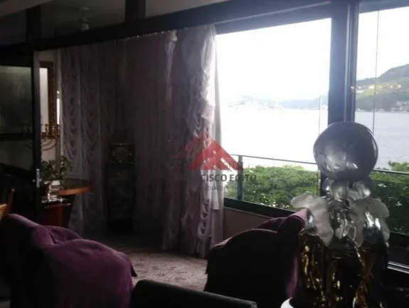 Imagem Apartamento com 4 dormitórios à venda, 240 m² por R$ 3.200.000,00 - Icaraí - Niterói/RJ