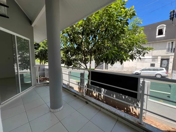 Imagem Casa com Piscina em Balneário Camboriú