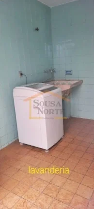 Imagem Sobrado à venda, possui 130 m² de área construída em terreno com 5 metros de frente por 25 metro...