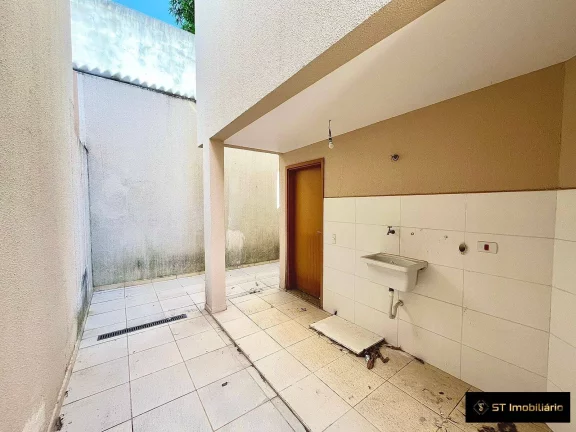 Imagem Casa à venda em Condomínio Village Atibaia/SP - Jd Colonial, por R$450.000!