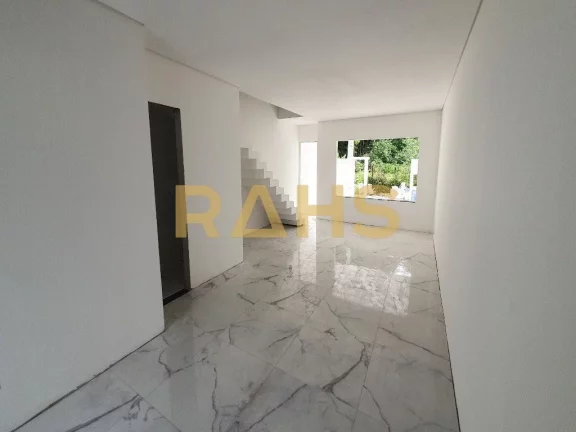 Imagem Encante-se com essa oportunidade única! Espaçosa vaga para 2 carros, 5m de abertura e 13m de fundo...