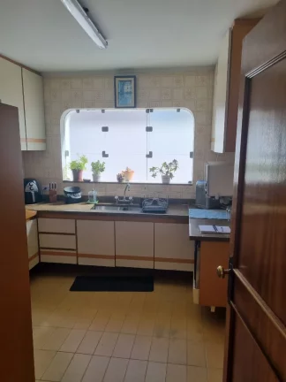 Imagem VENDO BELISSÍMA CASA DE DOIS PAVIMENTOS NO BAIRRO IPIRANGA - SP!