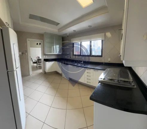 Imagem Apartamento luxuoso para venda ou locação em Moema, São Paulo-SP: 6 quartos, 4 suítes, 3 salas, 6 banheiros, 6 vagas, 313m².