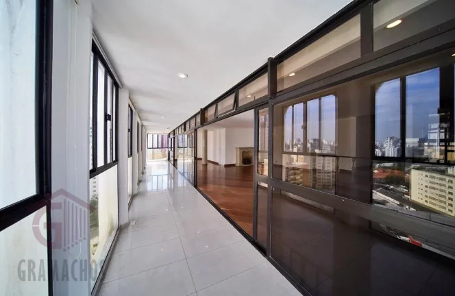 Imagem Apartamento para Alugar | 3 suítes e 3 vagas no Paraíso