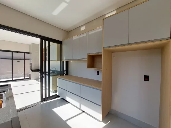 Imagem CASA DE ESQUINA - EXCELENTE ACABAMENTO - CONDOMÍNIO JARDIM DOS LÍRIOS - PAULÍNIA