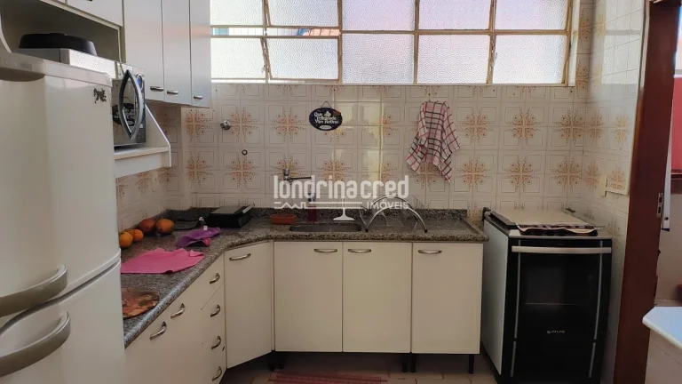Imagem Apartamento no Edifício Residencial Juliana com 3 Dormitórios, 1 Suíte, 85m² de Área Útil e 2 Vagas de Garagem
