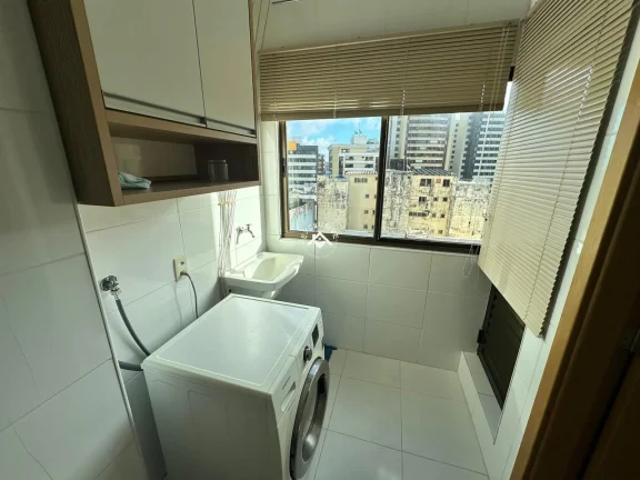 Imagem Apartamento para Venda em Salvador, Pituba, 2 dormitórios, 1 suíte, 3 banheiros, 1 vaga