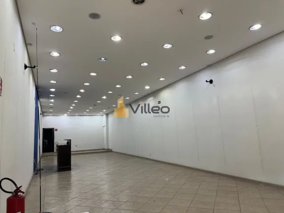 Imagem Destaques do imóvel:

Excelente localização, ao lado do Correios

Teto rebaixado e iluminação m...