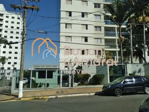 Imagem Apartamento à venda em Campinas próximo à Lagoa do Taquaral.
Possui 3 quartos sendo 1 suíte, var...